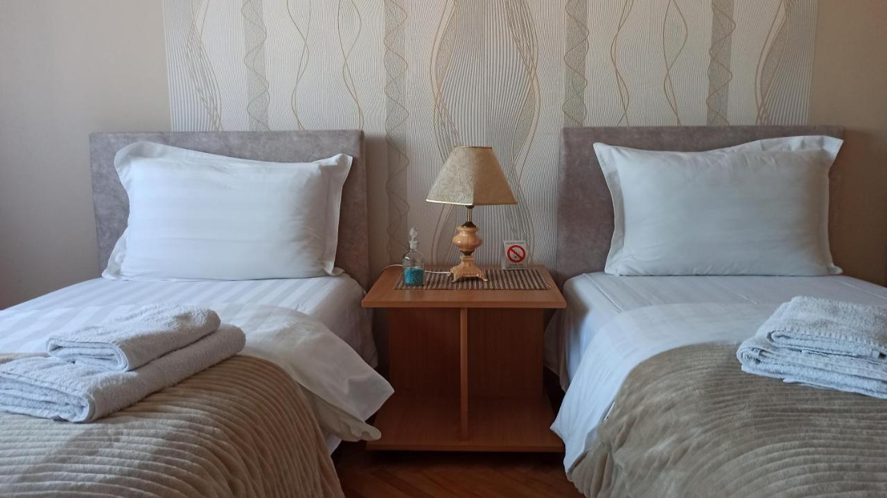 Community Park Apartment Ni Exteriér fotografie